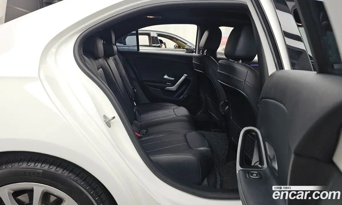 Mercedes-Benz A-Class 2020 2.0 автомат (гидро), фото 18
