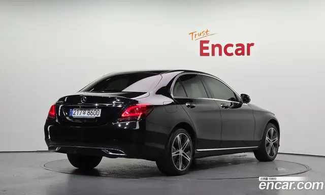 Mercedes-Benz C-Class 2019 1.9 автомат (гидро), миниатюра 2 Mercedes-Benz C-Class 2019 1.9 автомат (гидро), миниатюра 2