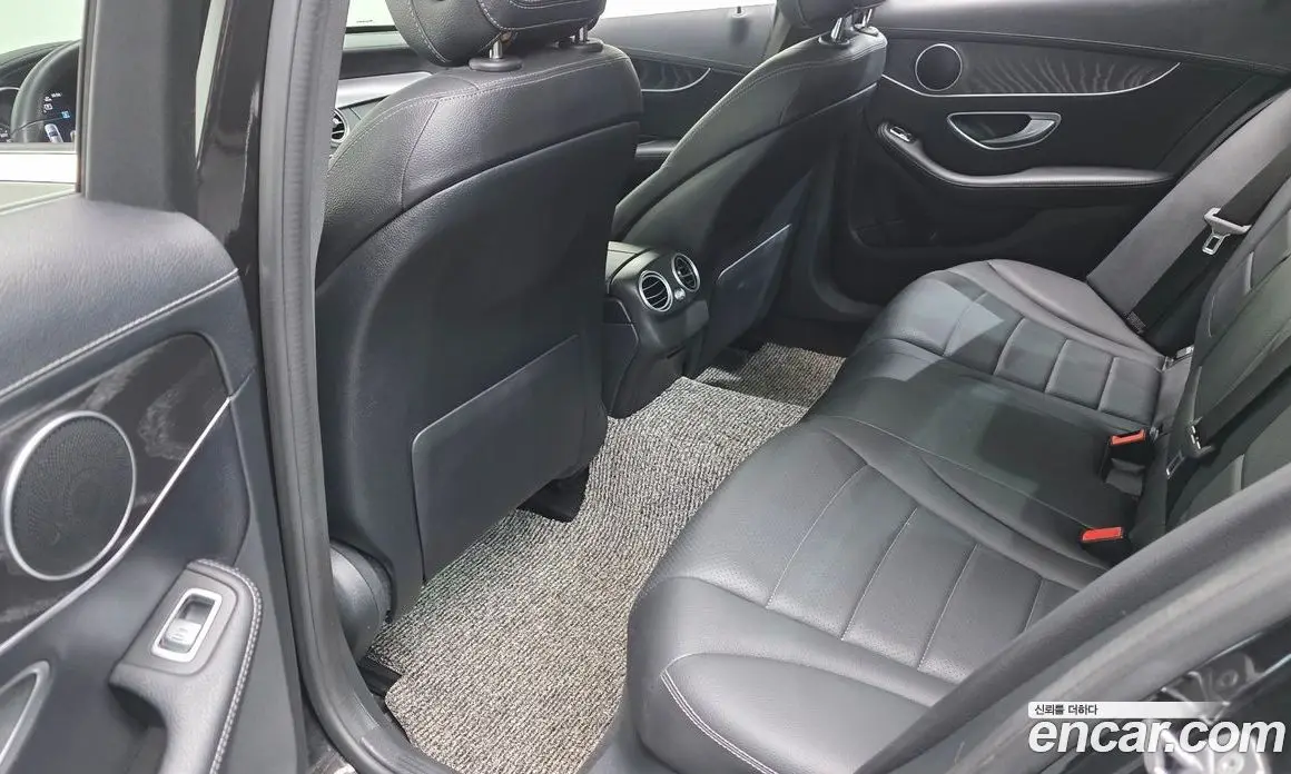 Mercedes-Benz C-Class 2019 1.9 автомат (гидро), фото 16 Mercedes-Benz C-Class 2019 1.9 автомат (гидро), фото 16