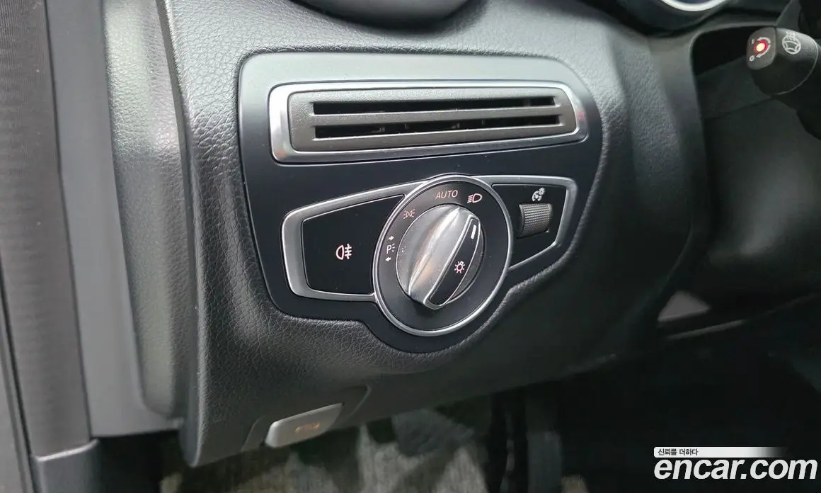 Mercedes-Benz C-Class 2019 1.9 автомат (гидро), фото 20 Mercedes-Benz C-Class 2019 1.9 автомат (гидро), фото 20