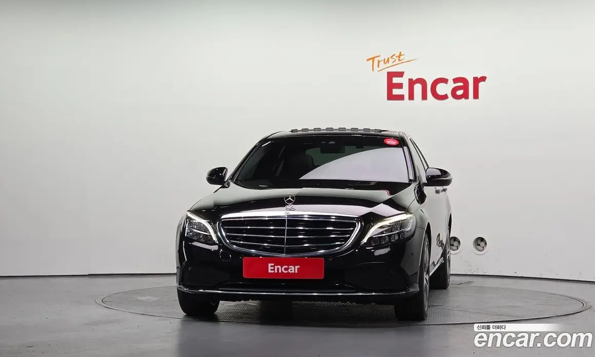 Mercedes-Benz C-Class 2019 1.9 автомат (гидро), фото 3 Mercedes-Benz C-Class 2019 1.9 автомат (гидро), фото 3