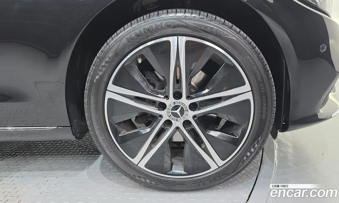 Mercedes-Benz C-Class 2019 1.9 автомат (гидро), фото 7 Mercedes-Benz C-Class 2019 1.9 автомат (гидро), фото 7