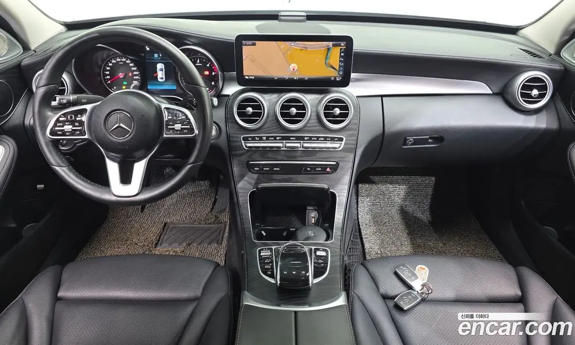 Mercedes-Benz C-Class 2019 1.9 автомат (гидро), фото 10 Mercedes-Benz C-Class 2019 1.9 автомат (гидро), фото 10