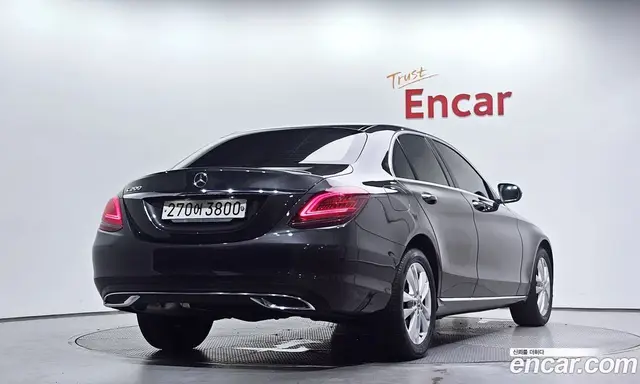 Mercedes-Benz C-Class 2020 2.0 автомат (гидро), миниатюра 2