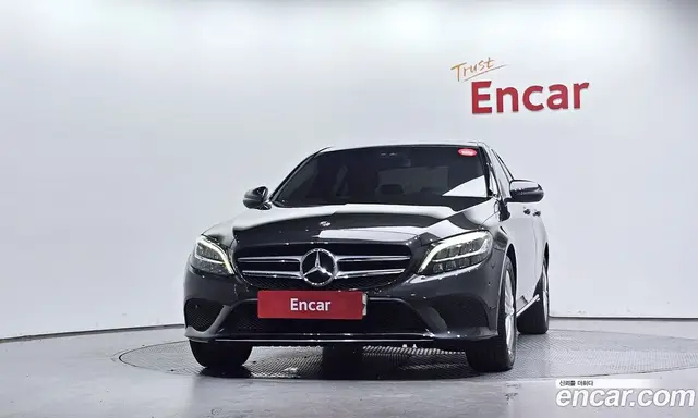 Mercedes-Benz C-Class 2020 2.0 автомат (гидро), миниатюра 3