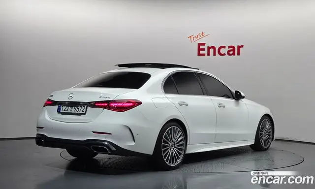 Mercedes-Benz C-Class 2023 2.0 автомат (гидро), миниатюра 2