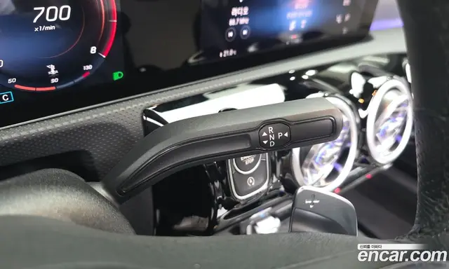 Mercedes-Benz CLA-Class 2020 2.0 автомат (гидро), миниатюра 11