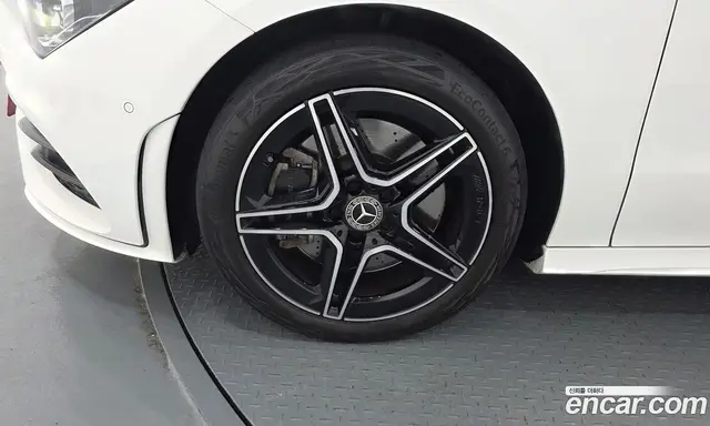 Mercedes-Benz CLA-Class 2020 2.0 автомат (гидро), миниатюра 4