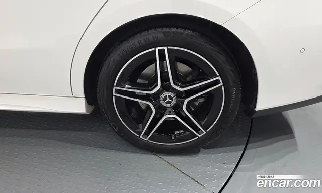 Mercedes-Benz CLA-Class 2020 2.0 автомат (гидро), миниатюра 6