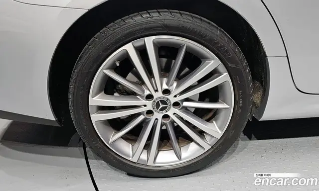 Mercedes-Benz CLS-Class 2019 2.9 автомат (гидро), миниатюра 5