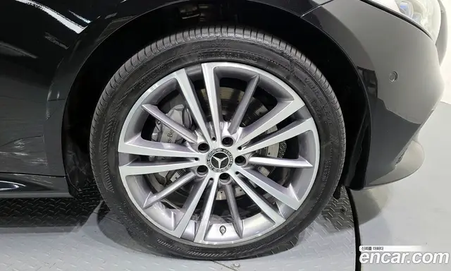 Mercedes-Benz CLS-Class 2019 2.9 автомат (гидро), миниатюра 7 Mercedes-Benz CLS-Class 2019 2.9 автомат (гидро), миниатюра 7