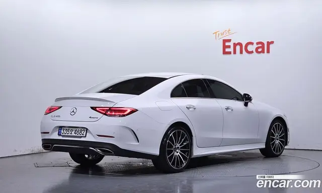 Mercedes-Benz CLS-Class, 2021, 72 203 км