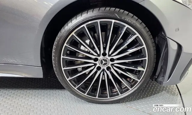 Mercedes-Benz CLS-Class 2022 3.0 автомат (гидро), миниатюра 5