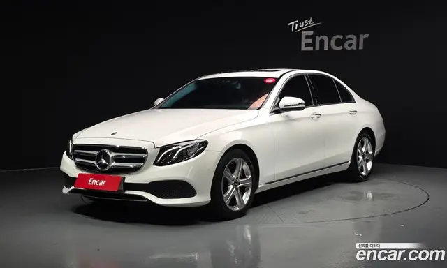 Mercedes-Benz E-Class, 2018, 109 047 км