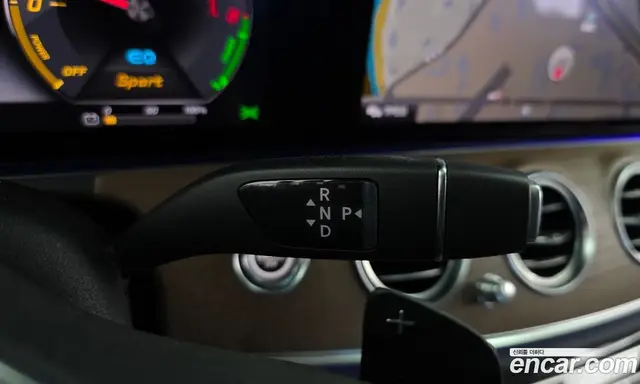 Mercedes-Benz E-Class 2019 2.0 автомат (гидро), миниатюра 12