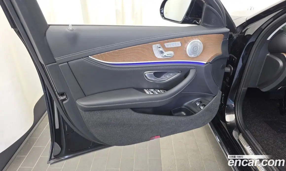 Mercedes-Benz E-Class 2019 2.0 автомат (гидро), фото 14