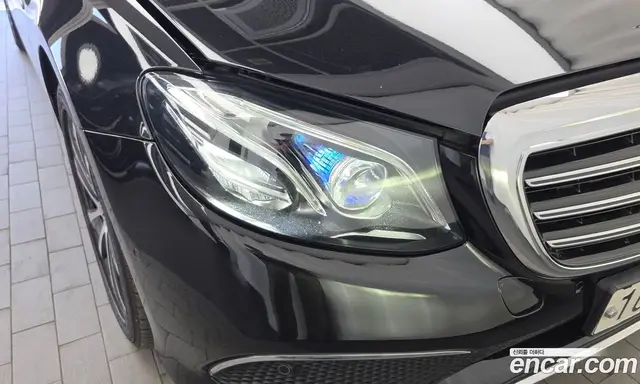 Mercedes-Benz E-Class 2019 2.0 автомат (гидро), миниатюра 8
