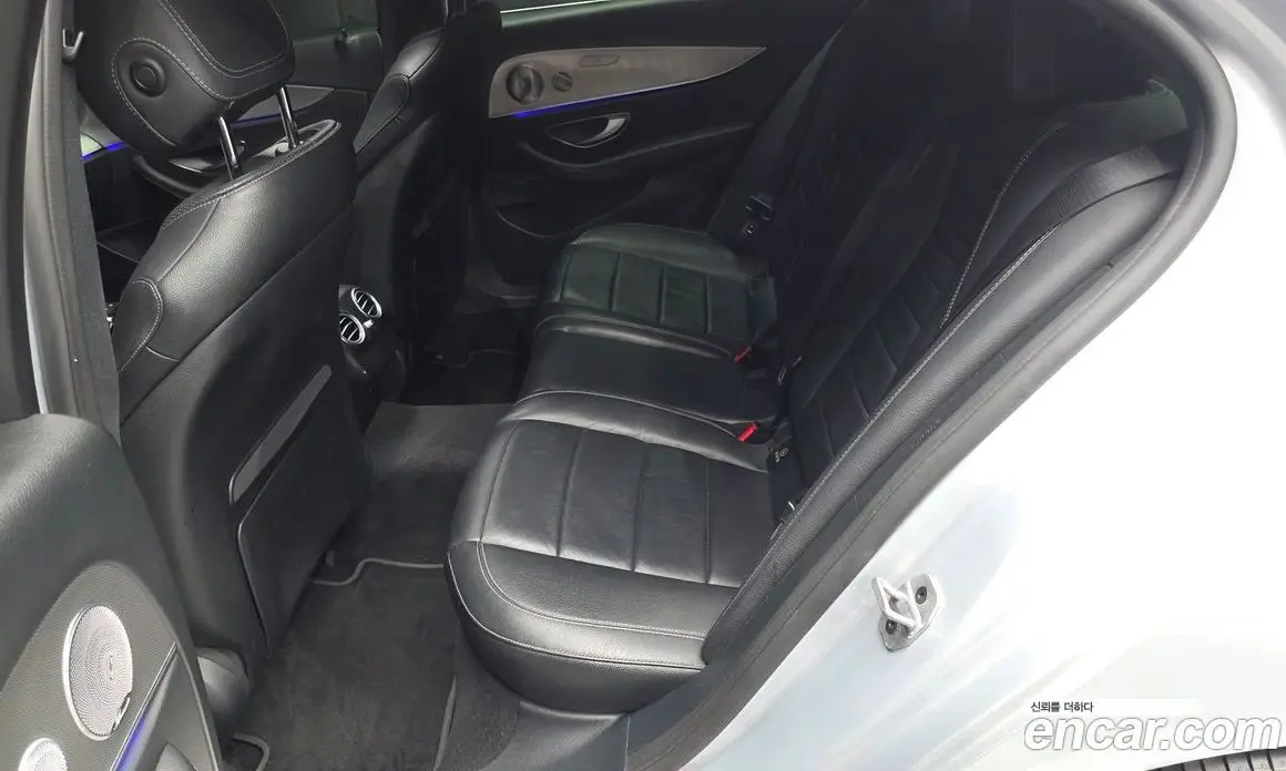 Mercedes-Benz E-Class 2019 2.0 автомат (гидро), фото 18