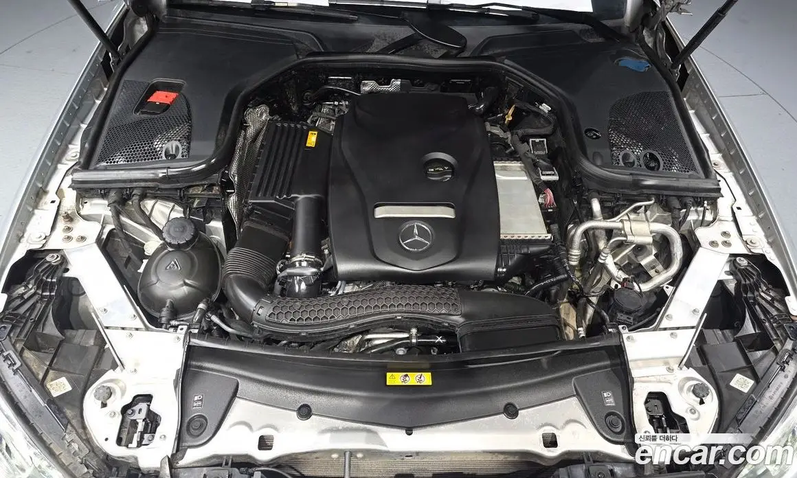 Mercedes-Benz E-Class 2019 2.0 автомат (гидро), фото 6