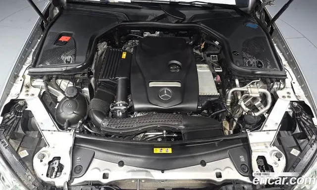 Mercedes-Benz E-Class 2019 2.0 автомат (гидро), миниатюра 6