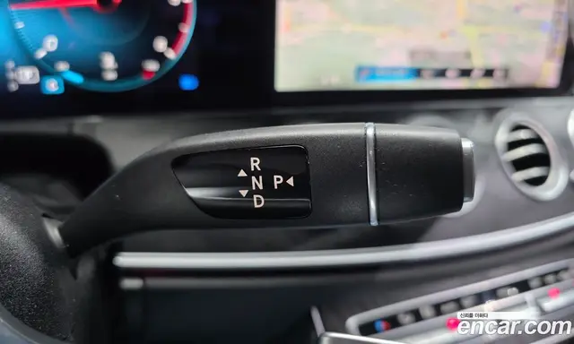 Mercedes-Benz E-Class 2021 1.9 автомат (гидро), миниатюра 12