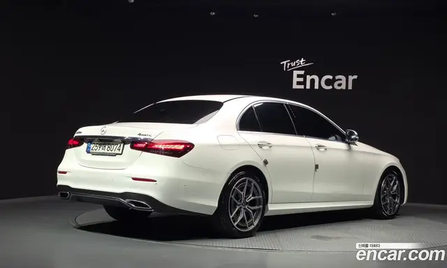 Mercedes-Benz E-Class 2021 1.9 автомат (гидро), миниатюра 2 Mercedes-Benz E-Class 2021 1.9 автомат (гидро), миниатюра 2