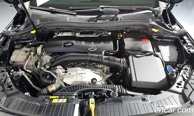 Mercedes-Benz GLA-Class 2020 2.0 автомат (гидро), миниатюра 6