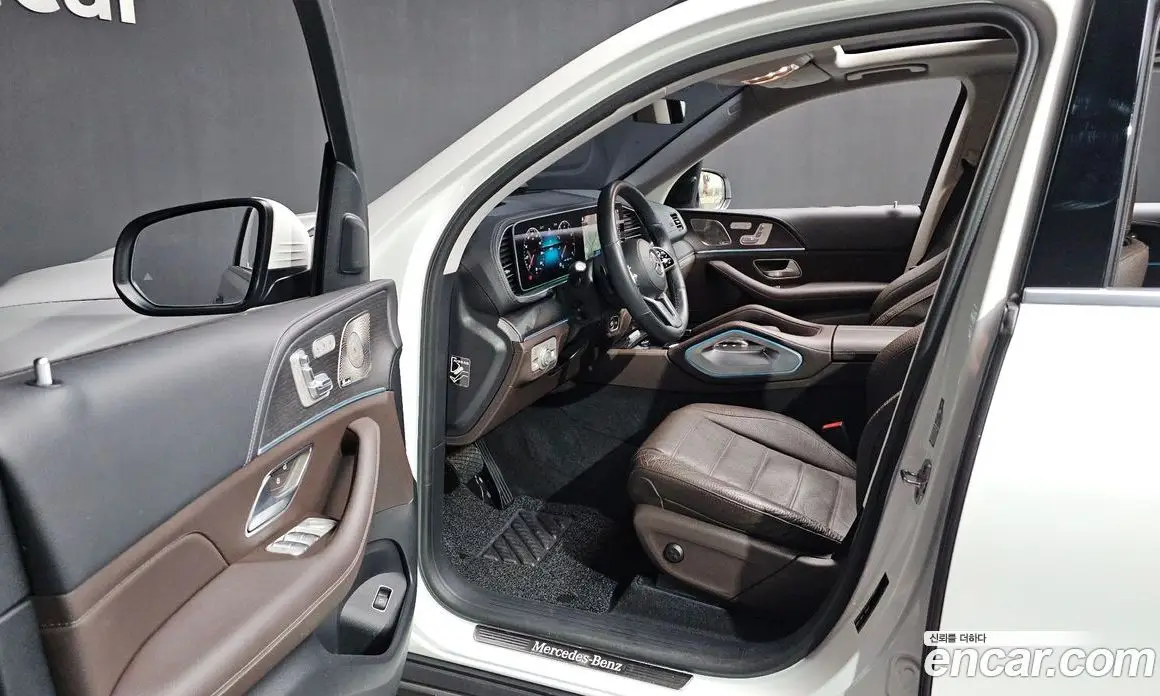 Mercedes-Benz GLE-Class 2023 3.0 автомат (гидро), фото 13