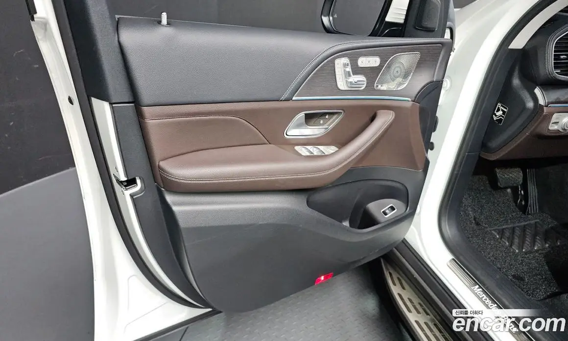 Mercedes-Benz GLE-Class 2023 3.0 автомат (гидро), фото 14