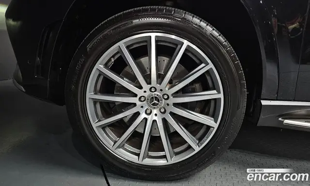 Mercedes-Benz GLS-Class 2022 4.0 автомат (гидро), миниатюра 4