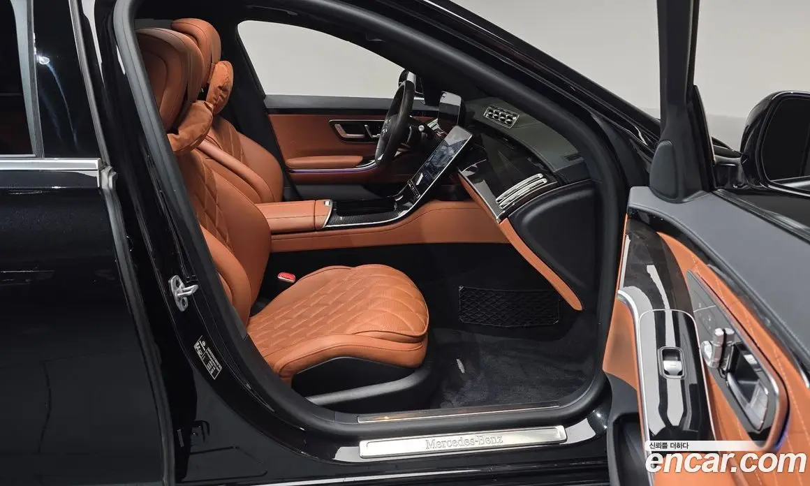 Mercedes-Benz S-Class 2023 3.0 автомат (гидро), фото 16 Mercedes-Benz S-Class 2023 3.0 автомат (гидро), фото 16