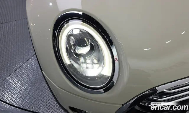 Mini Clubman 2017 1.5 автомат (гидро), миниатюра 7 Mini Clubman 2017 1.5 автомат (гидро), миниатюра 7