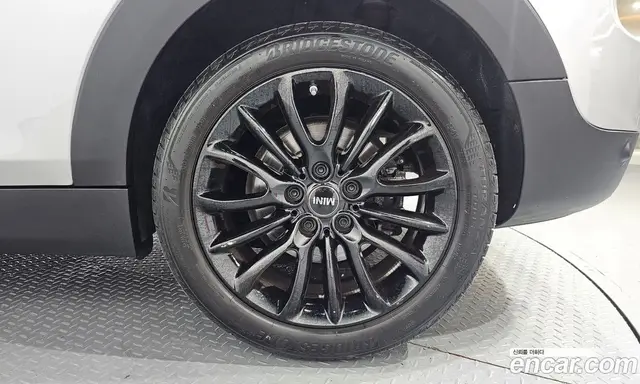 Mini Clubman 2024 1.5 автомат (гидро), миниатюра 7