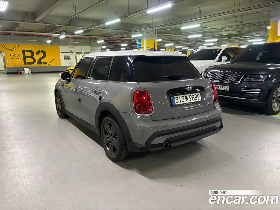 Mini Cooper 2021 1.5 автомат (гидро), фото 2 Mini Cooper 2021 1.5 автомат (гидро), фото 2