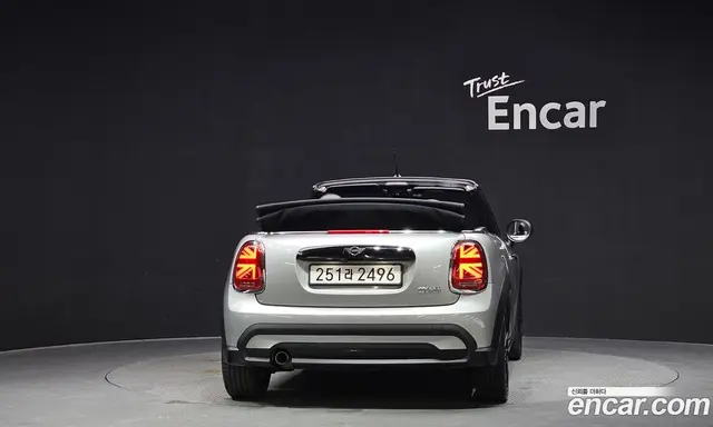 Mini Cooper Convertible 2024 1.5 автомат (гидро), миниатюра 4 Mini Cooper Convertible 2024 1.5 автомат (гидро), миниатюра 4