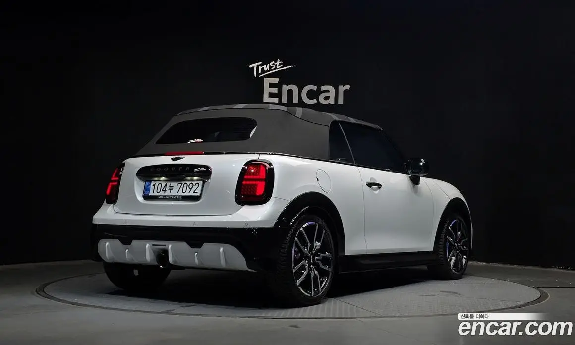 Mini Cooper Convertible 2026 2.0 автомат (гидро), фото 2 Mini Cooper Convertible 2026 2.0 автомат (гидро), фото 2