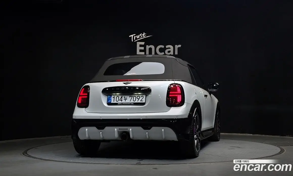 Mini Cooper Convertible 2026 2.0 автомат (гидро), фото 4 Mini Cooper Convertible 2026 2.0 автомат (гидро), фото 4