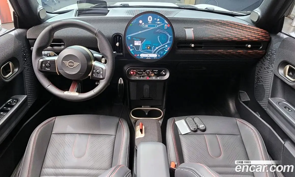 Mini Cooper Convertible 2026 2.0 автомат (гидро), фото 10 Mini Cooper Convertible 2026 2.0 автомат (гидро), фото 10