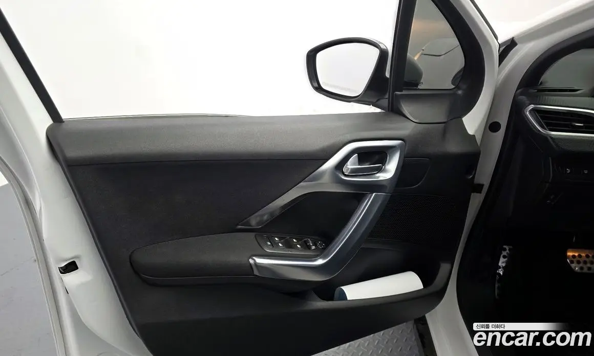 Peugeot 2008 2019 1.5 автомат (гидро), фото 14 Peugeot 2008 2019 1.5 автомат (гидро), фото 14