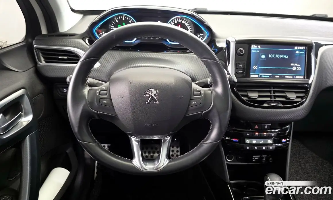 Peugeot 2008 2019 1.5 автомат (гидро), фото 19 Peugeot 2008 2019 1.5 автомат (гидро), фото 19