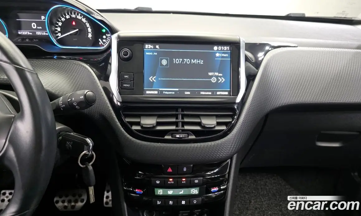 Peugeot 2008 2019 1.5 автомат (гидро), фото 20 Peugeot 2008 2019 1.5 автомат (гидро), фото 20