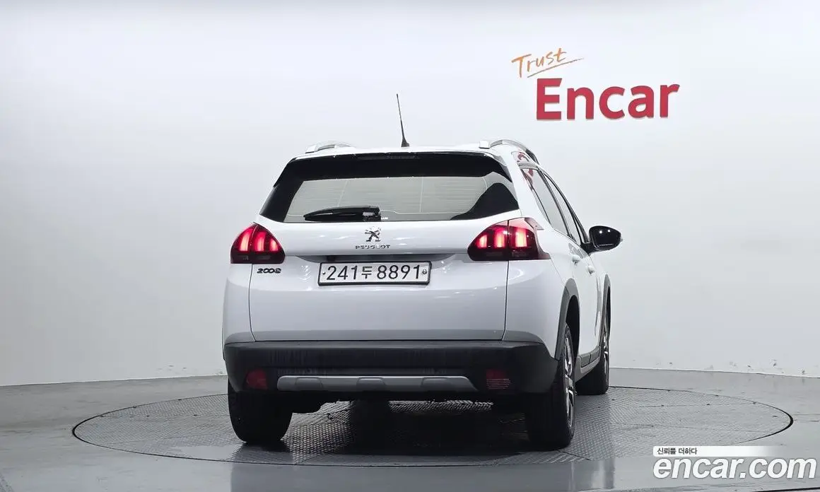 Peugeot 2008 2019 1.5 автомат (гидро), фото 4 Peugeot 2008 2019 1.5 автомат (гидро), фото 4