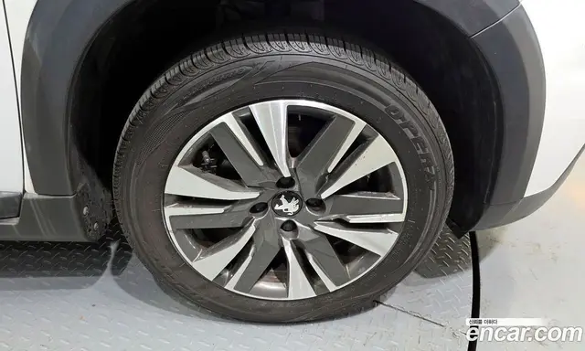 Peugeot 2008 2019 1.5 автомат (гидро), миниатюра 7 Peugeot 2008 2019 1.5 автомат (гидро), миниатюра 7
