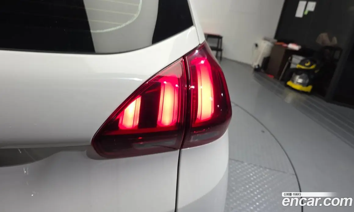 Peugeot 2008 2019 1.5 автомат (гидро), фото 9 Peugeot 2008 2019 1.5 автомат (гидро), фото 9