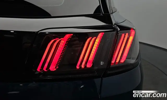 Peugeot 3008 2022 1.2 автомат (гидро), миниатюра 8 Peugeot 3008 2022 1.2 автомат (гидро), миниатюра 8