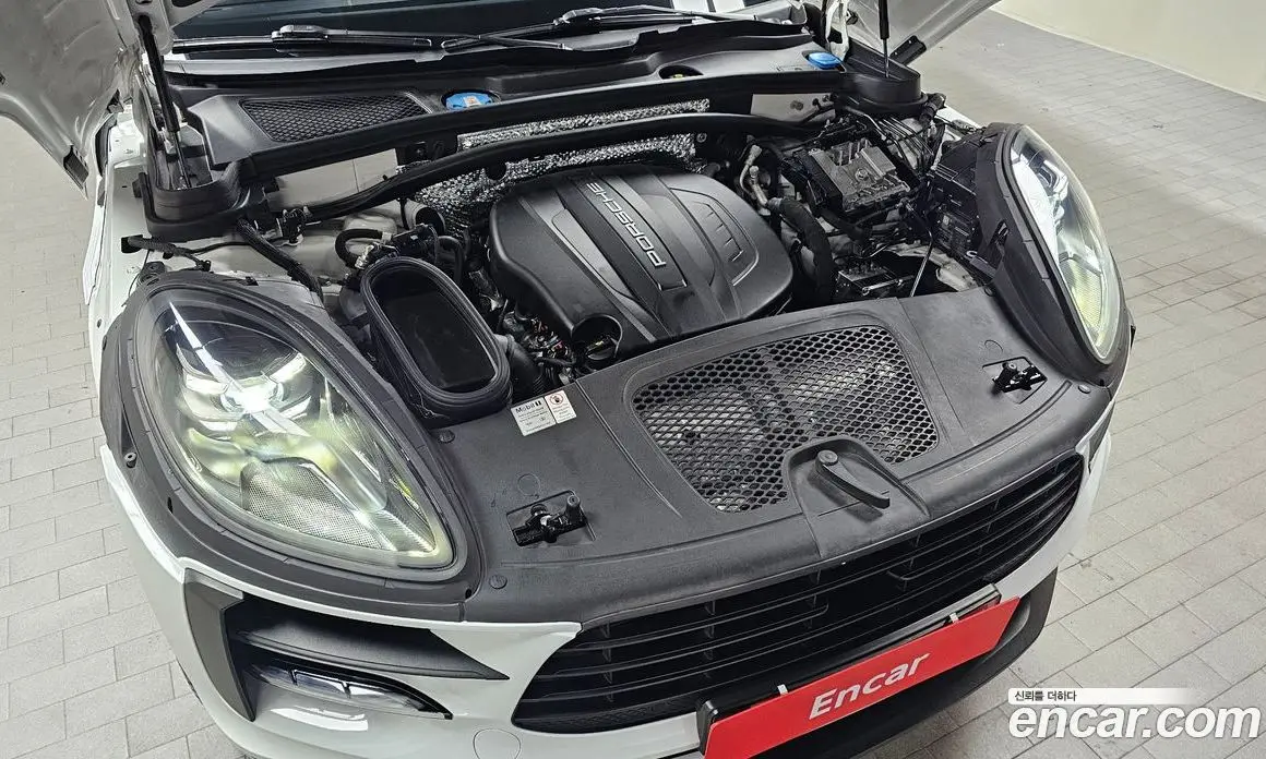 Porsche Macan 2021 2.0 автомат (гидро), фото 5 Porsche Macan 2021 2.0 автомат (гидро), фото 5