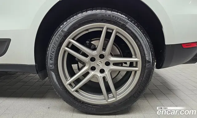 Porsche Macan 2021 2.0 автомат (гидро), миниатюра 6 Porsche Macan 2021 2.0 автомат (гидро), миниатюра 6