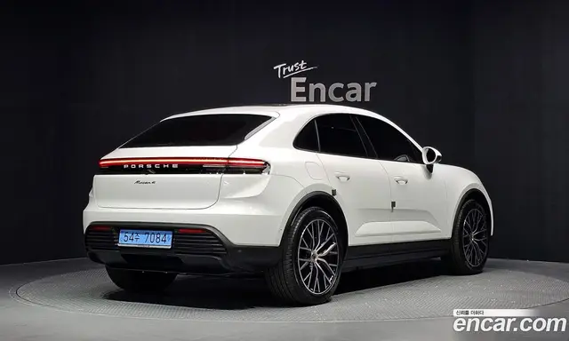 Porsche Macan 2025 0.2 автомат (гидро), миниатюра 2