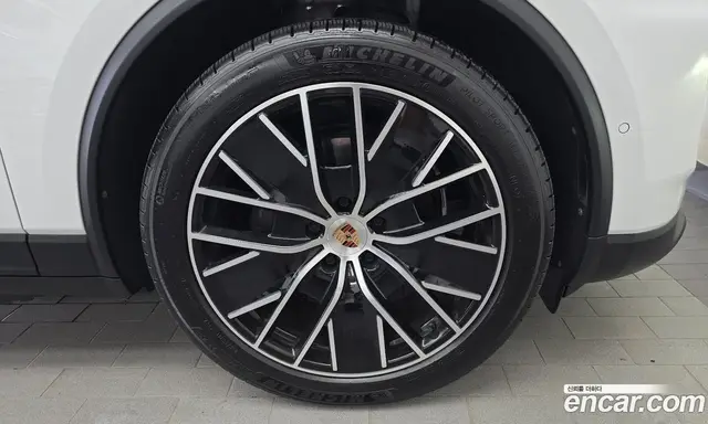 Porsche Macan 2025 0.2 автомат (гидро), миниатюра 7