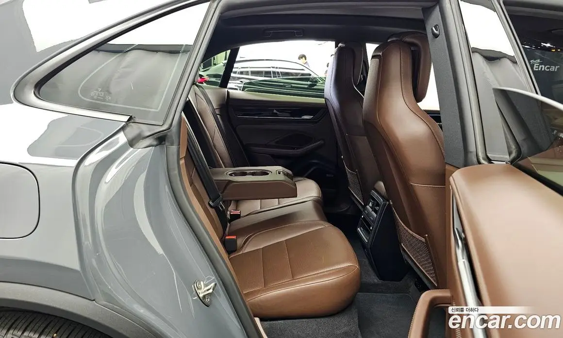 Porsche Macan 2025 0.2 автомат (гидро), фото 17 Porsche Macan 2025 0.2 автомат (гидро), фото 17